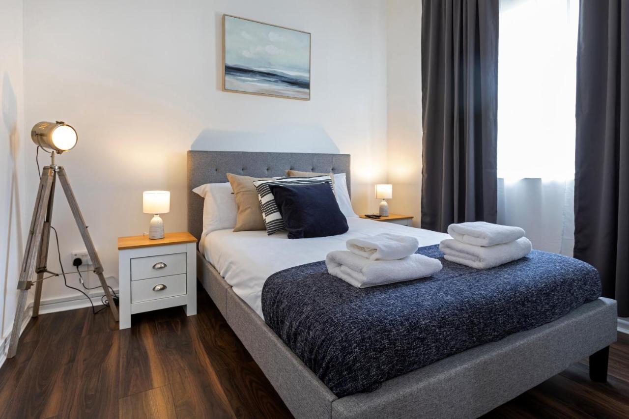 Modern 1-Bedroom Apartment, Beach 5-Min Walk, Free Parking Weymouth Bagian luar foto